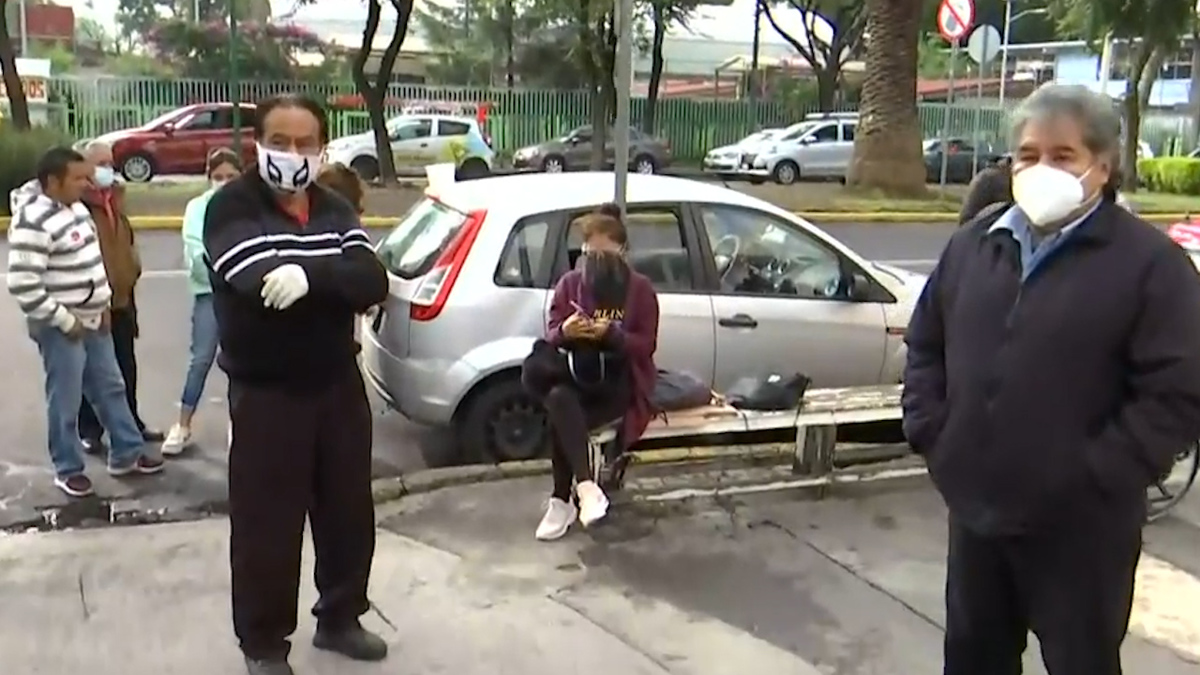 Se desmaya hombre con síntomas de covid-19 en alcaldía Benito Juárez