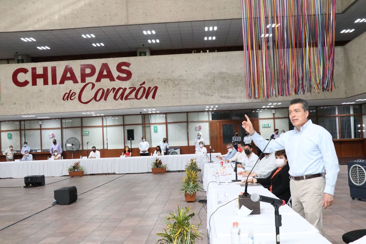 En Chiapas, Rutilio Escandón se reúne con diputados locales y federales electos. (Cortesía).