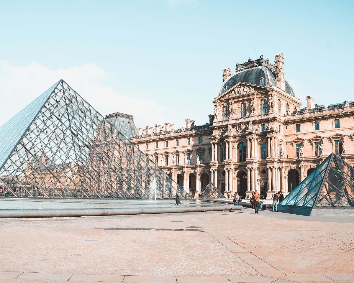 A través de un recorrido en realidad virtual conoce la historia de “La Gioconda”. Foto: wirestock