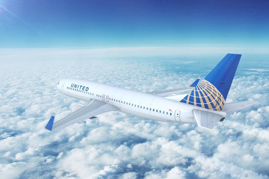 United se suma a otras grandes corporaciones estadunidenses que exigen la vacuna a sus plantillas. (Shutterstock)