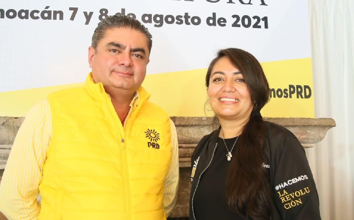 Ambos diputados representarán a la bancada perredista en la próxima legislatura. (@PRDMexico)