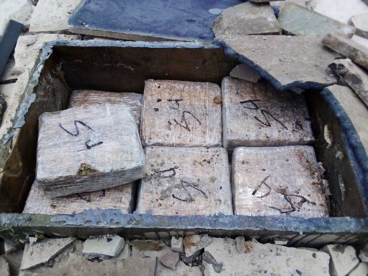 Los paquetes se dirigían a Santiago de Chile. (Especial)