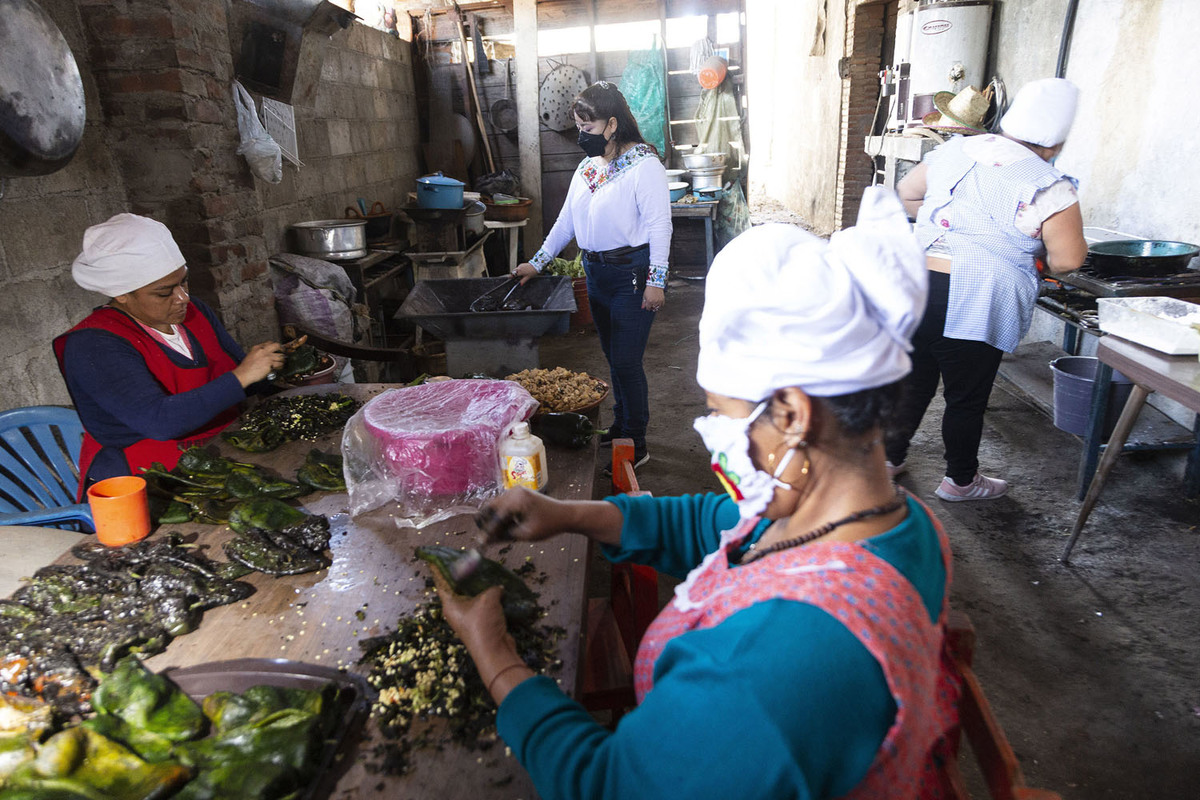 Su preparación conlleva un ritual donde se fusionan los ingredientes para crear aromas y un sabor exquisito. (Andrés Lobato)