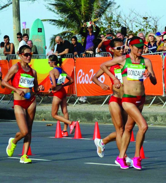 Lupita González no pudo participar por una sanción de dopaje.