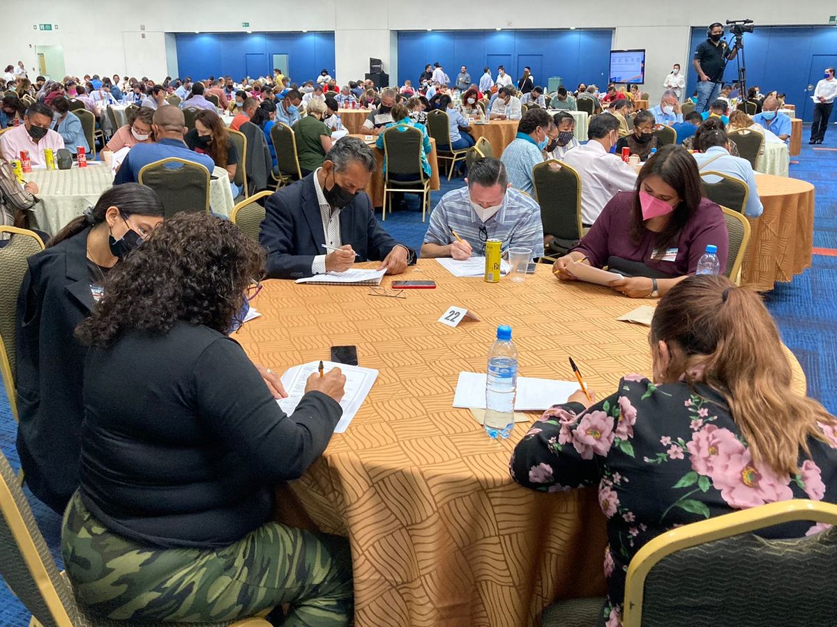León | Realizan primer foro de consulta ciudadana para plan de gobierno