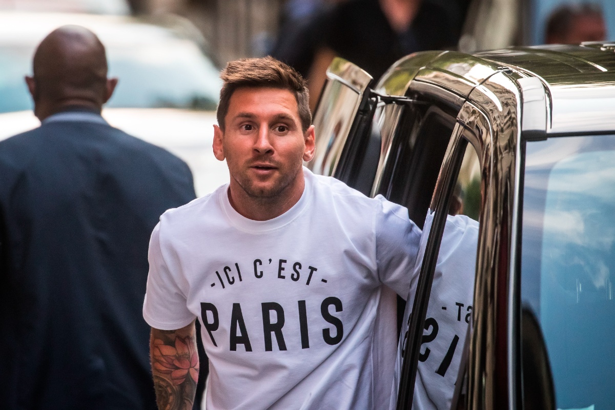 Lionel Messi llega a París (EFE)