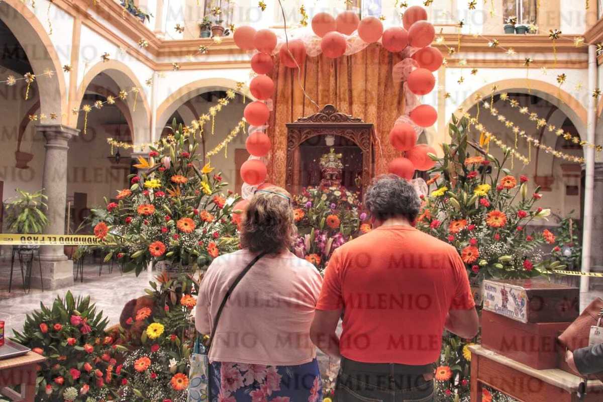Poblanos festejan al Niño Cieguito en el Antiguo convento de Santa Ana | Melanie Torres