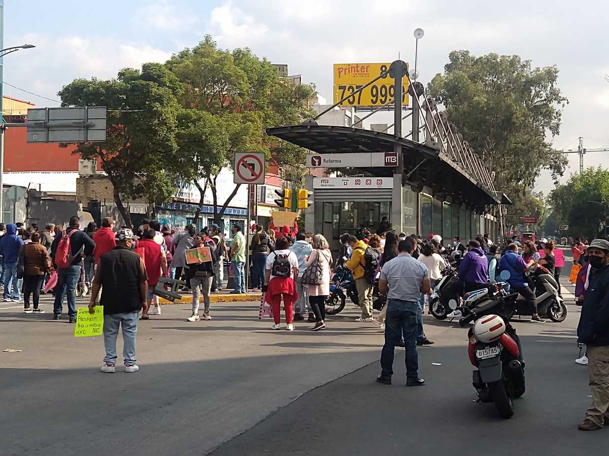 Ante el cierre, la alternativa vial es avenida Puente de Alvarado. (César Velázquez)