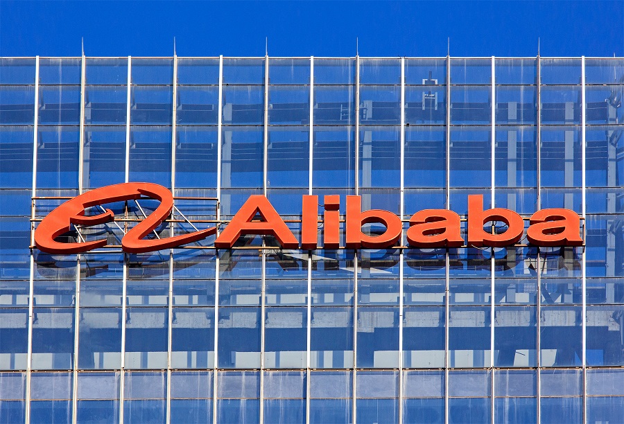 Alibaba también creó una línea directa de ayuda de emergencia para la prevención del acoso sexual.. (Shutterstock)