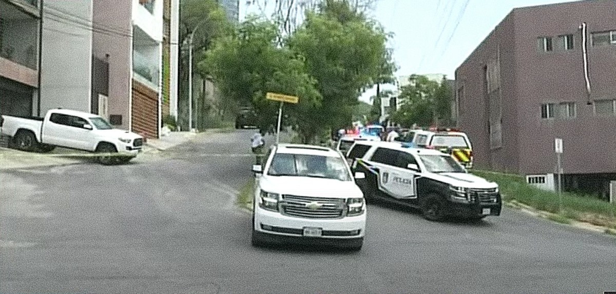 Balacera en residencia de San Pedro, NL deja al menos un muerto. Foto: Especial.