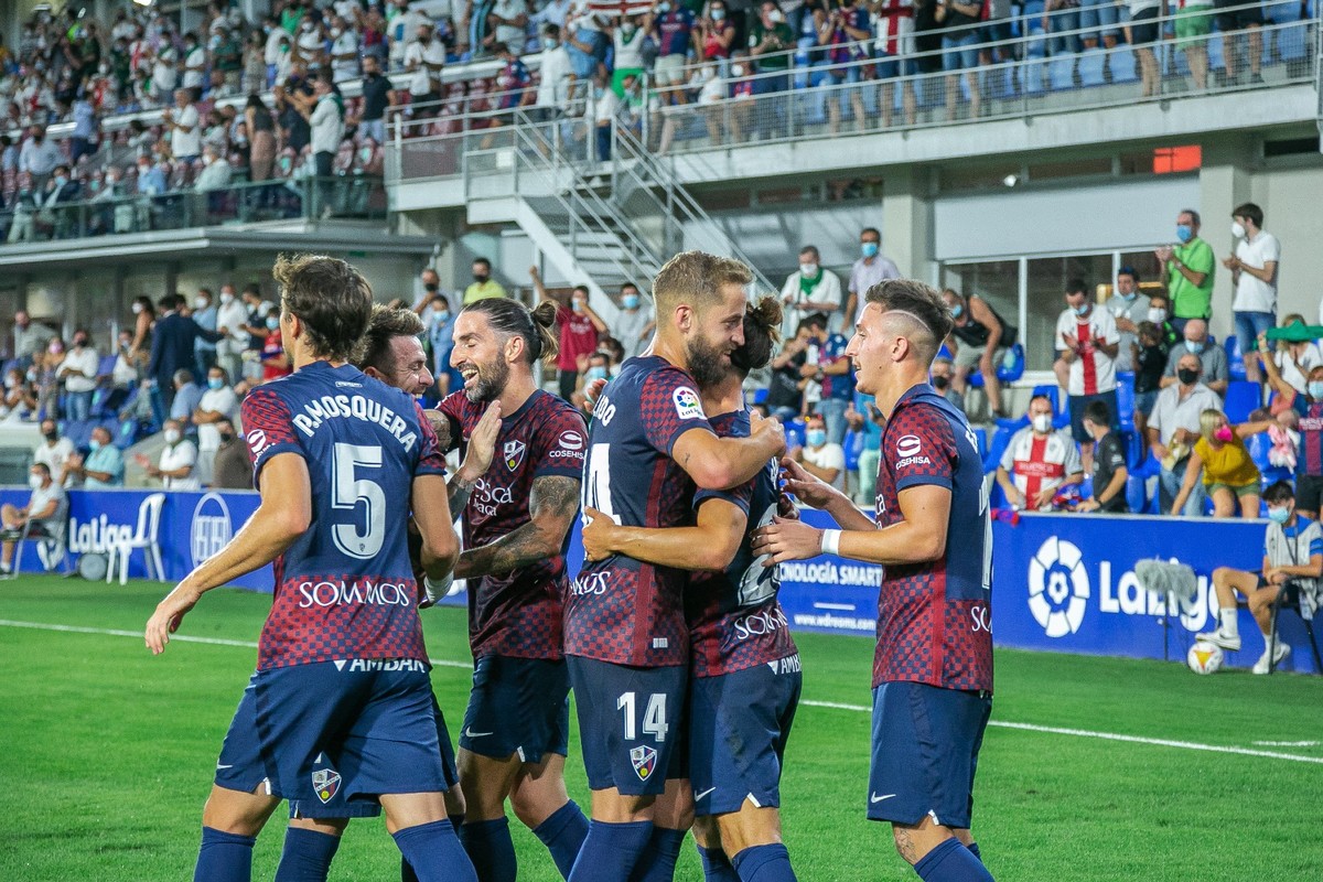 SD Huesca (Twitter: @SDHuesca)