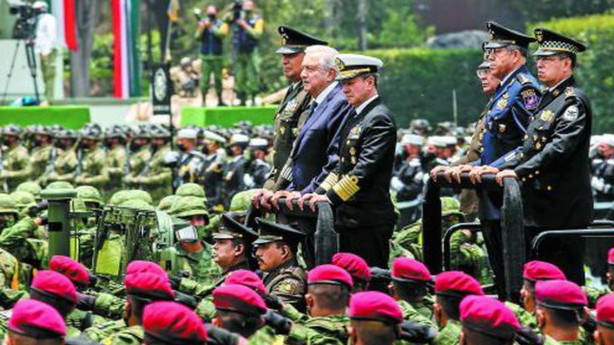 “El apoyo más importante” a la 4T, de Ejército y Marina: AMLO