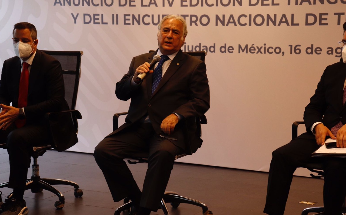 Conferencia sobre Tianguis de los Pueblos Mágicos en Oaxaca. Foto: Alejandra Damiana