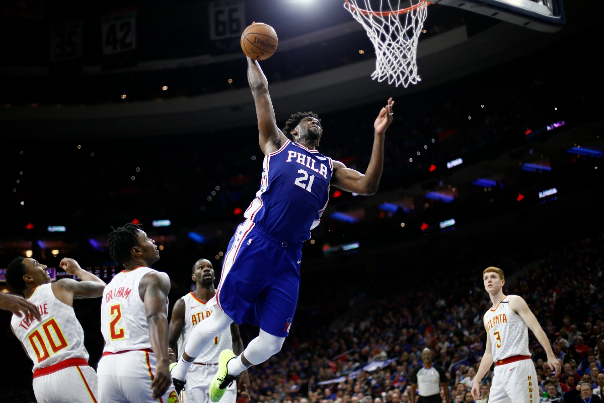 Joel Embiid, jugador de los Sixers (AP)