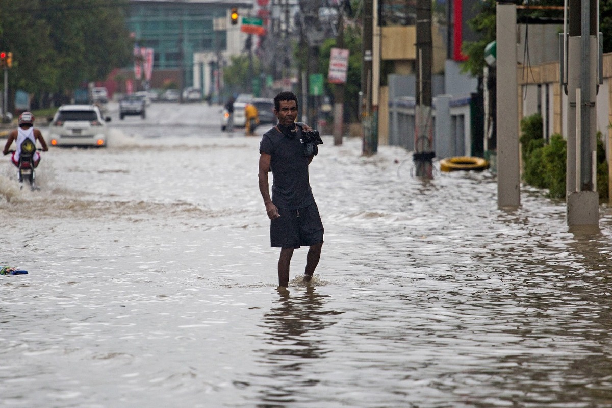 Prevén que provoque fuertes lluvias. (AFP)