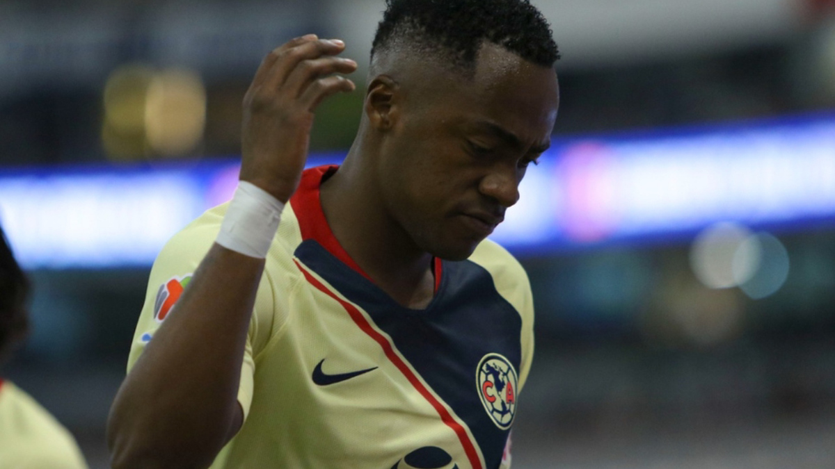 Renato Ibarra vuelve al América, que busca su salida