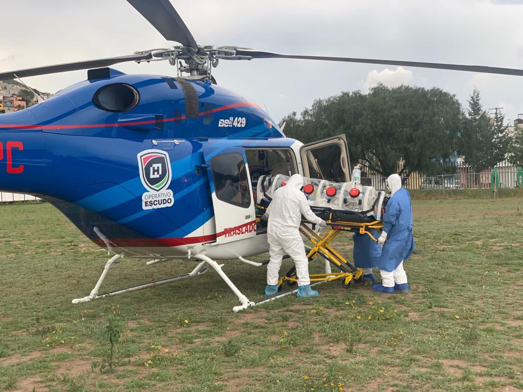 Traslado de paciente con covid a Pachuca. (Especial)