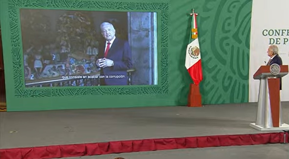 Andrés Manuel López Obrador en Palacio Nacional.
