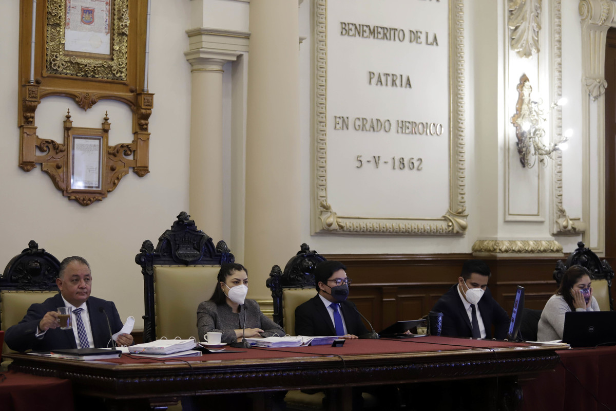 La presidenta municipal Claudia Rivera preside sesión ordinaria de Cabildo Municipal. (Agencia Enfoque)