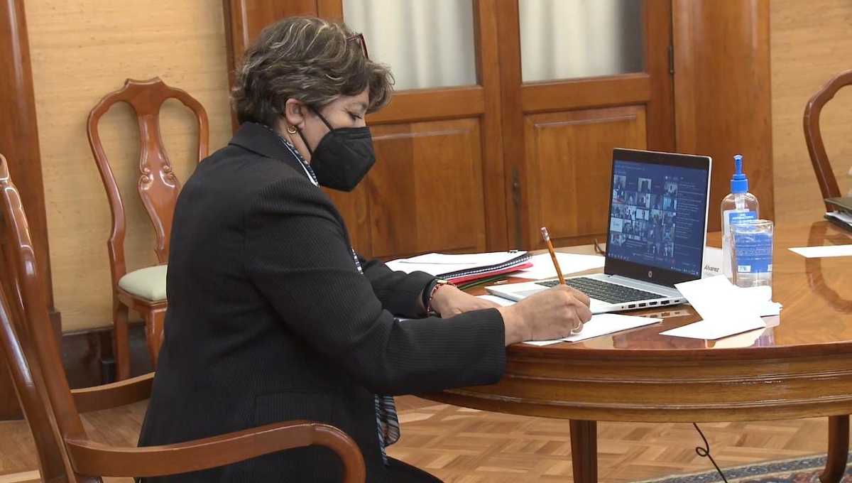 Delfina Gómez durante reunión virtual con la Conago | Especial