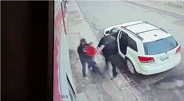 Secuestran a empleada de rosticería  en Apaseo el Alto