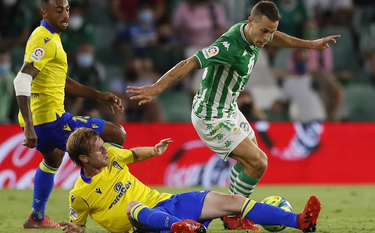 Betis y Cádiz empatan 1-1 en La Liga de España (EFE)