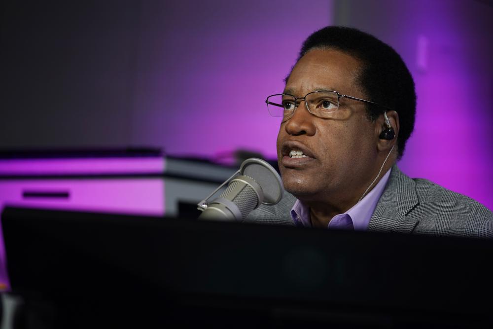 Larry Elder, presentador de radio y candidato a gobernador de California en elección revocatoria de Gavin Newsom. / Fotografía: AP.