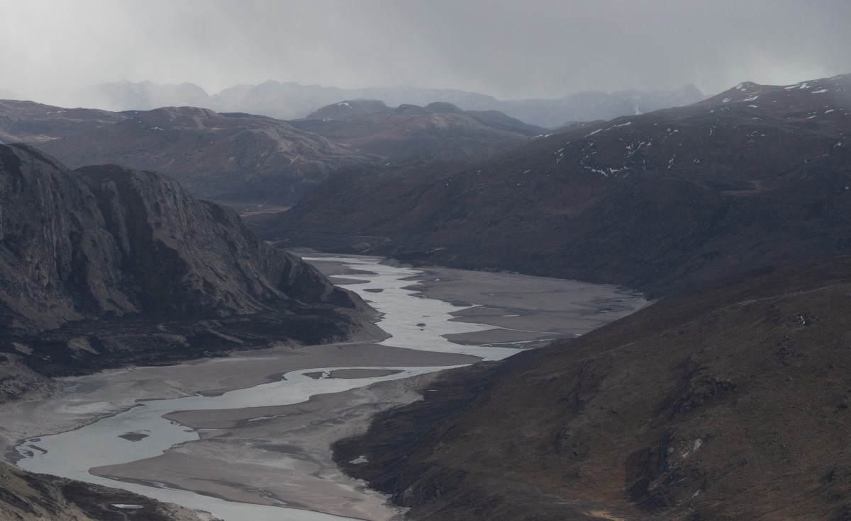 La lluvia ocasionó la pérdida de hielo en la cumbre de Groenlandia. | Reuters