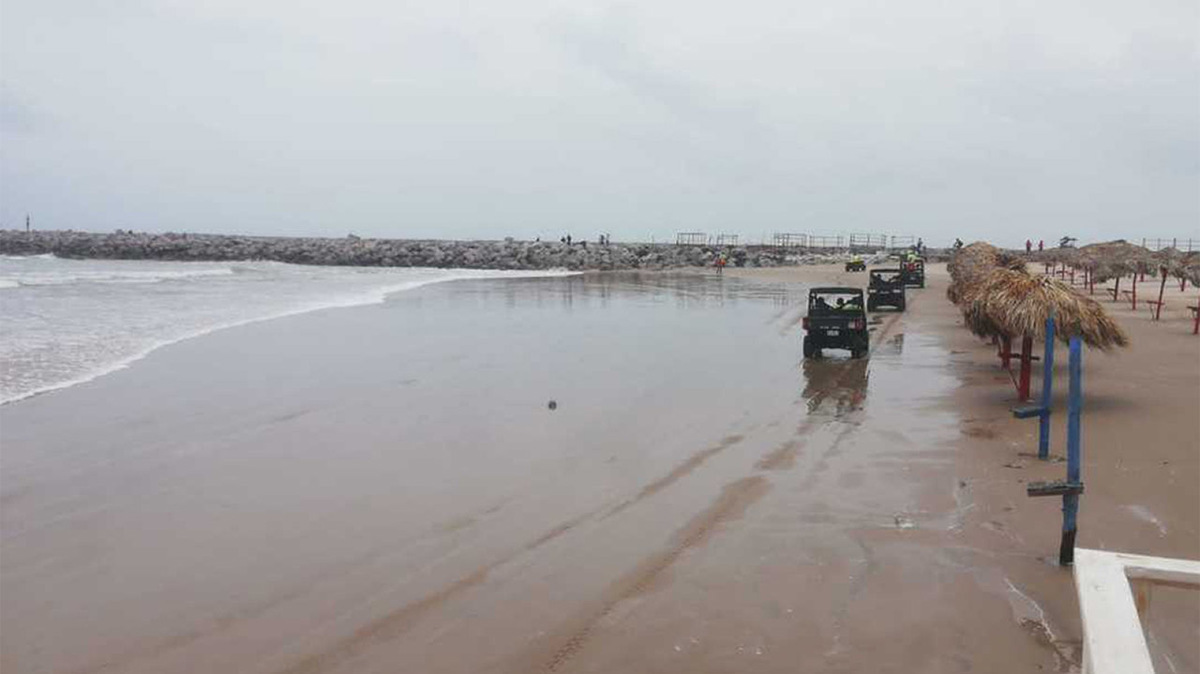 Arman operativo para retirar a paseantes de playa Miramar
