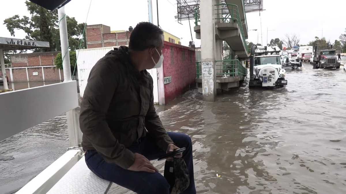 El alcalde de Ecatepec acudió al sitio.