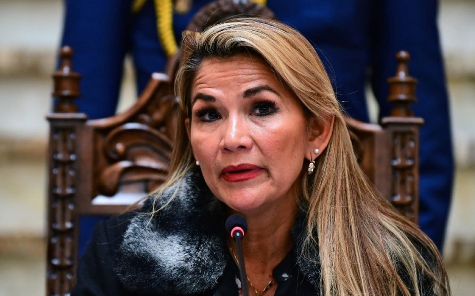 Jeanine Añez intentó suicidarse en prisión