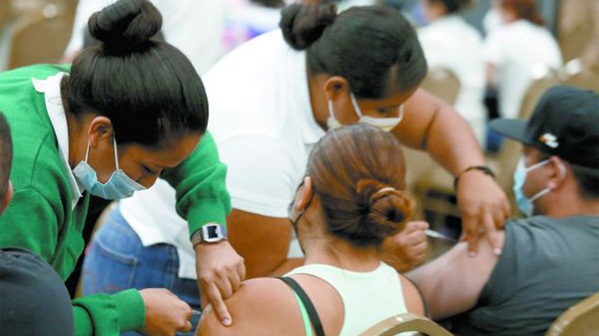 Van 106 personas fallecidas en NL por covid