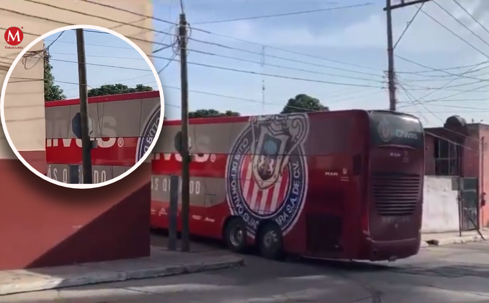Autobús de Tapatío llega a Tampico y arranca cables de luz (Twitter)