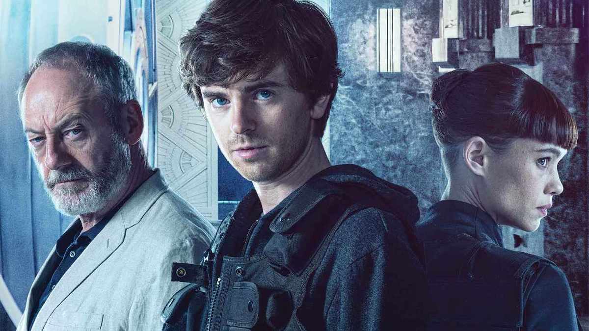 La cinta es protagonizada por Freddie Highmore, Liam Cunningham, Astrid Bergès-Frisbey y Famke Janssen