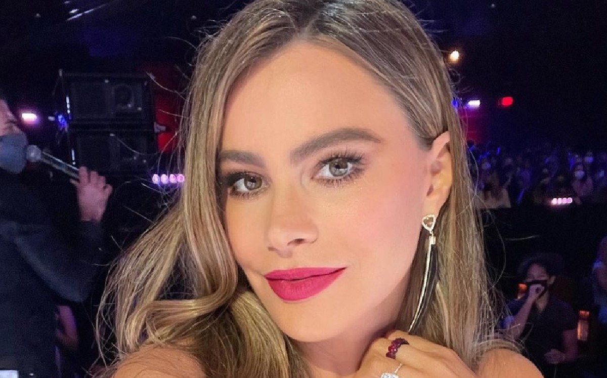 La famosa participó en el evento 'Stand Up To Cancer'. (Instagram)