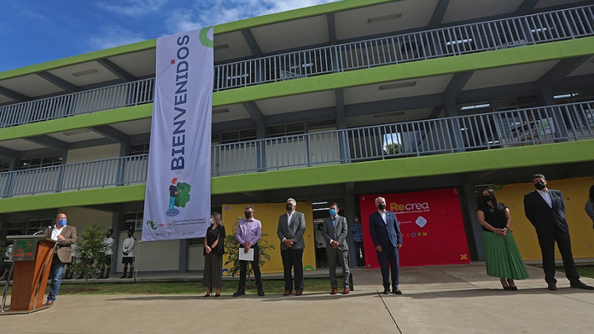 Regresan a clases presenciales alumnos de preparatorias de Jalisco