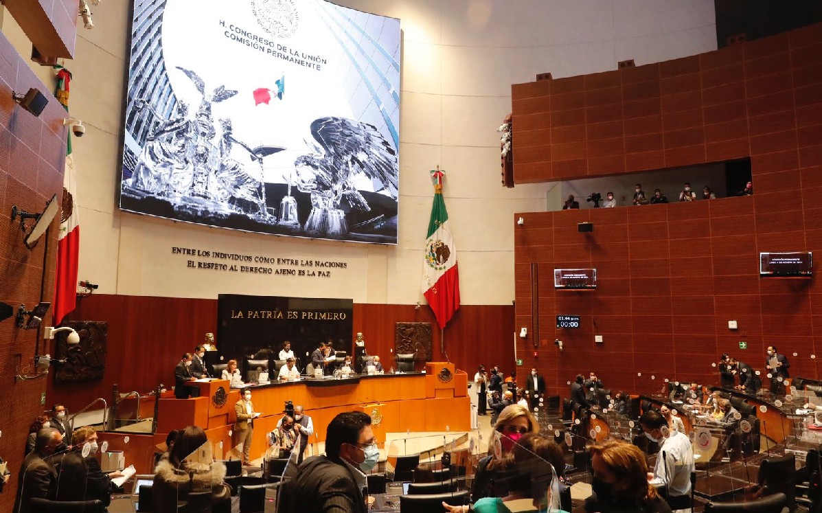 Eduardo Ramírez exhortó a los diputados federales reelectos para continuar con la transformación de México. | Especial