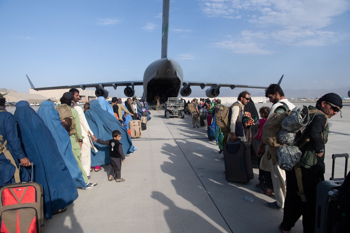 EU y sus aliados advirtieron sobre una "amenaza terrorista" en el aeropuerto de Kabul, Afganistán. (AFP).