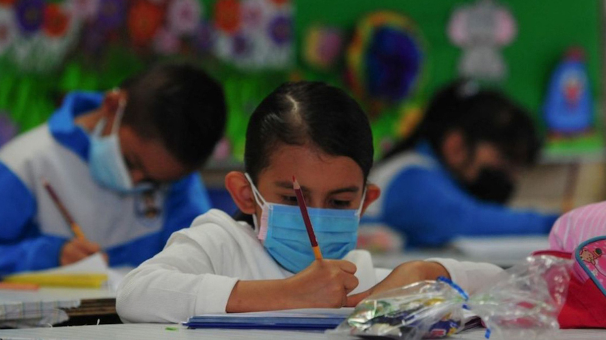 Habrá regreso a clases presenciales en 15 municipios de Hidalgo
