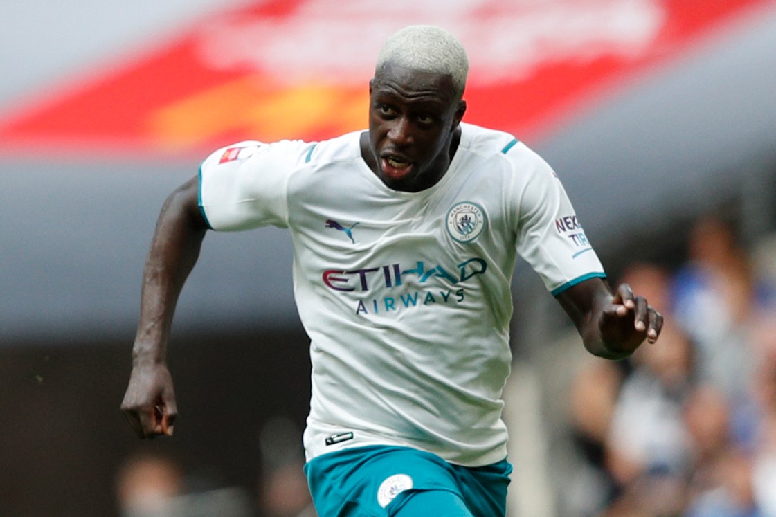Benjamin Mendy con el Manchester City (AFP)