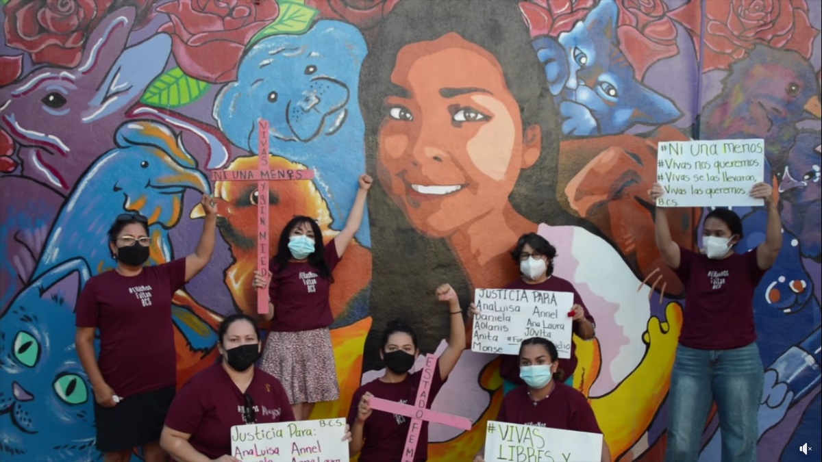 Las mujeres pidieron que la procuraduría del estado resuelva el caso de feminicidio de Daniela. (Facebook)