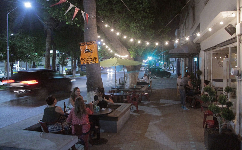 Reforzarán verificación en restaurantes y bares en Torreón. (Archivo)