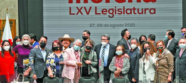 Votación a favor de la ministra en retiro .Galo Cañas