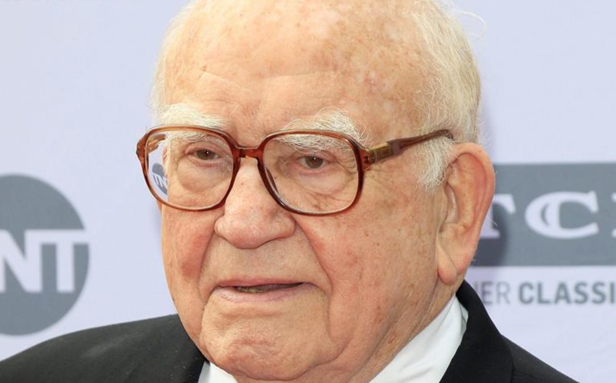 Alcanzó la fama con el papel del periodista Lou Grant. (EFE)