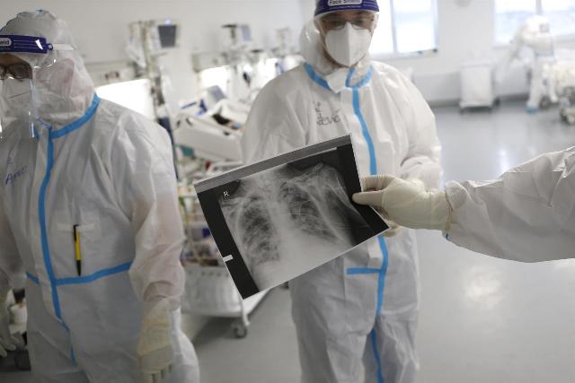 El coronavirus ha matado a más de 4 millones de personas en el mundo. (EFE)