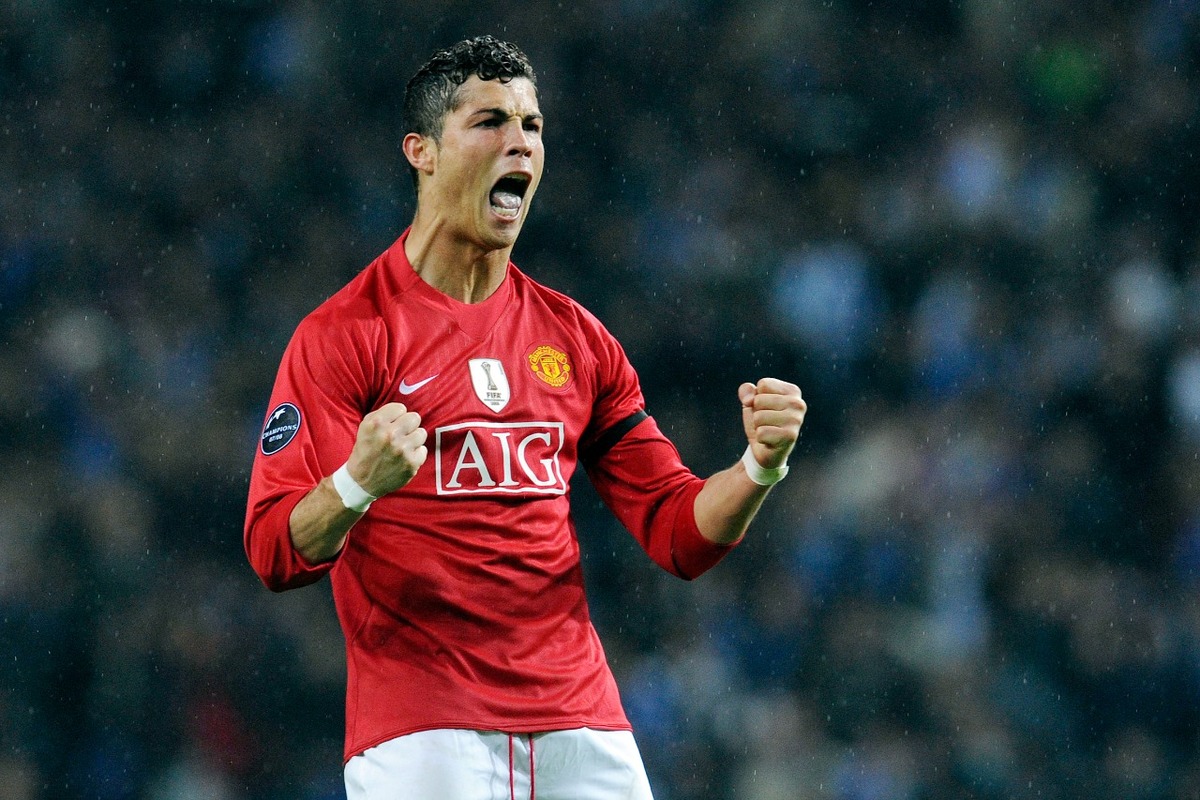 Cristiano Ronaldo estará dos temporadas con el Manchester United (AP)