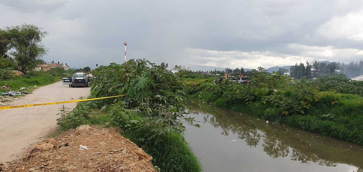 Encuentran cuerpo al interior de canal de aguas negras en Tlajomulco (Juan Carlos Munguía)