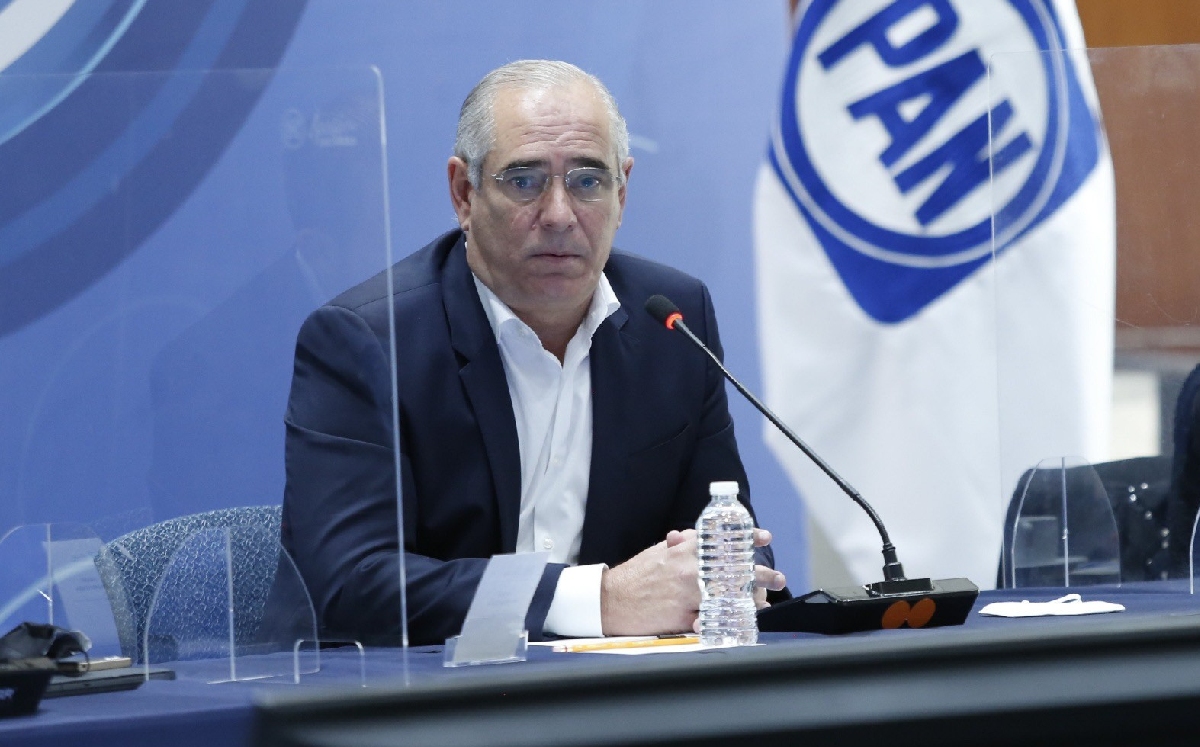 Julen Rementería, coordinador de los senadores del PAN, durante el primer día de la reunión plenaria. (Cuartoscuro)