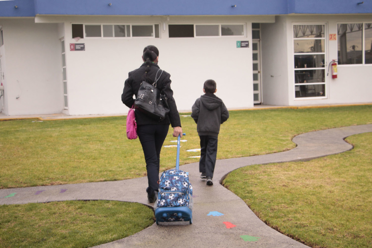 Estudiantes de escuelas privadas sin ir a las aulas. (Melanie Torres)