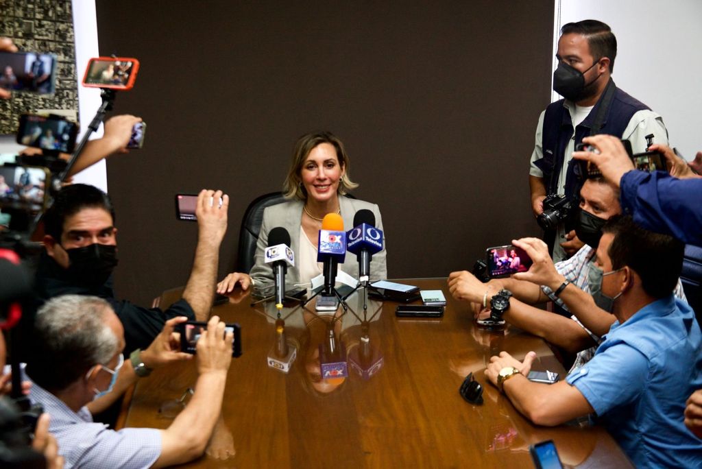 Pilar Gómez realizó una rueda de prensa.